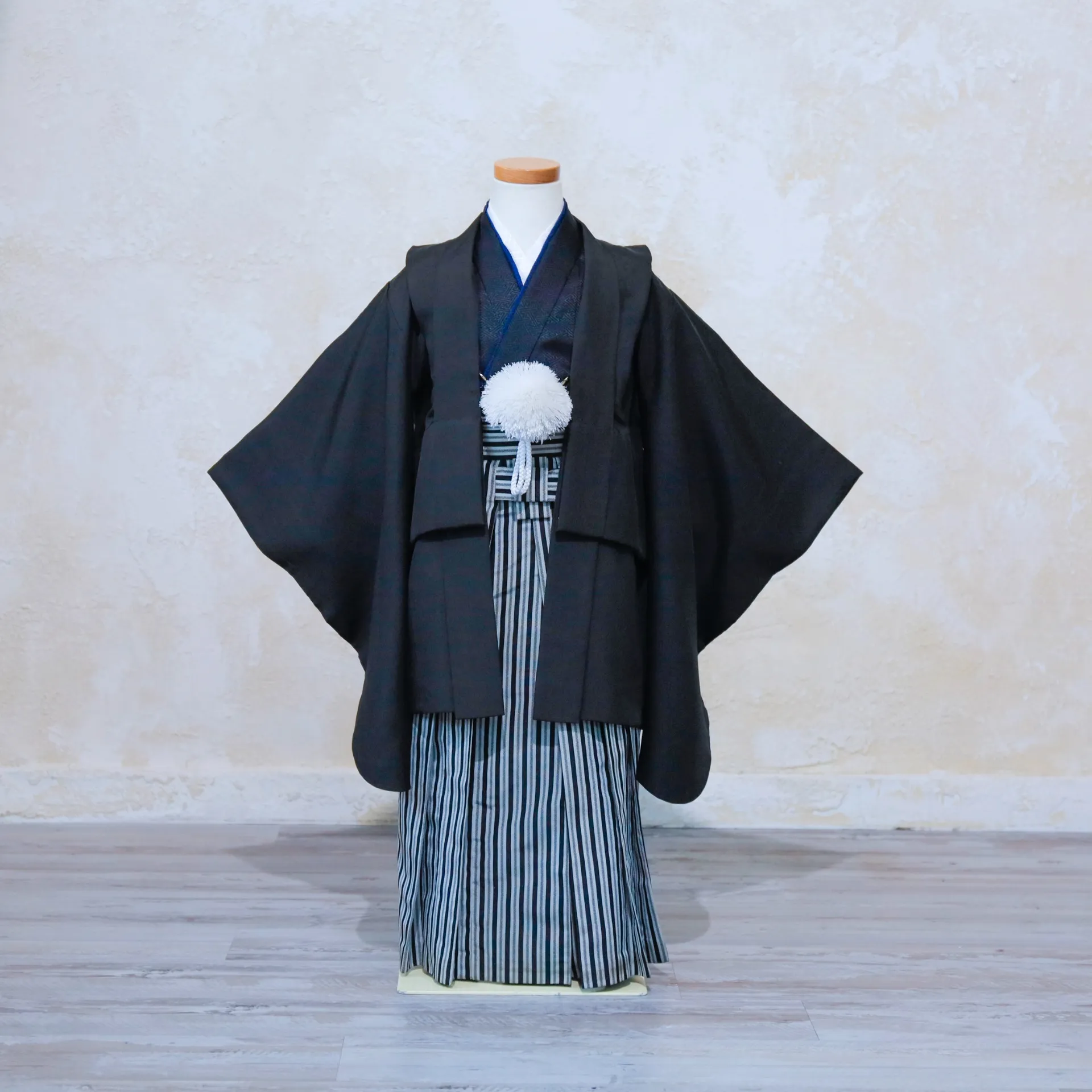 5.黒/羽織袴